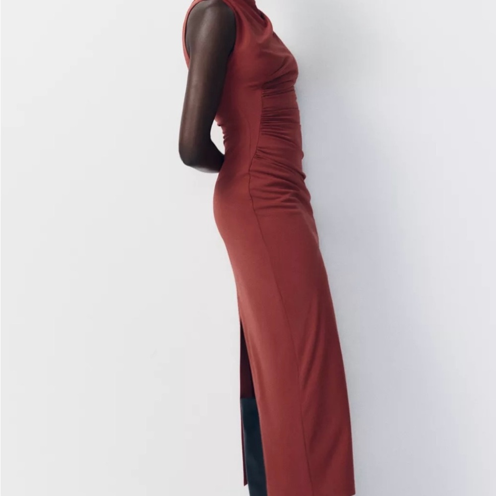 Zara Elegant Rust Sleeveless Dress
